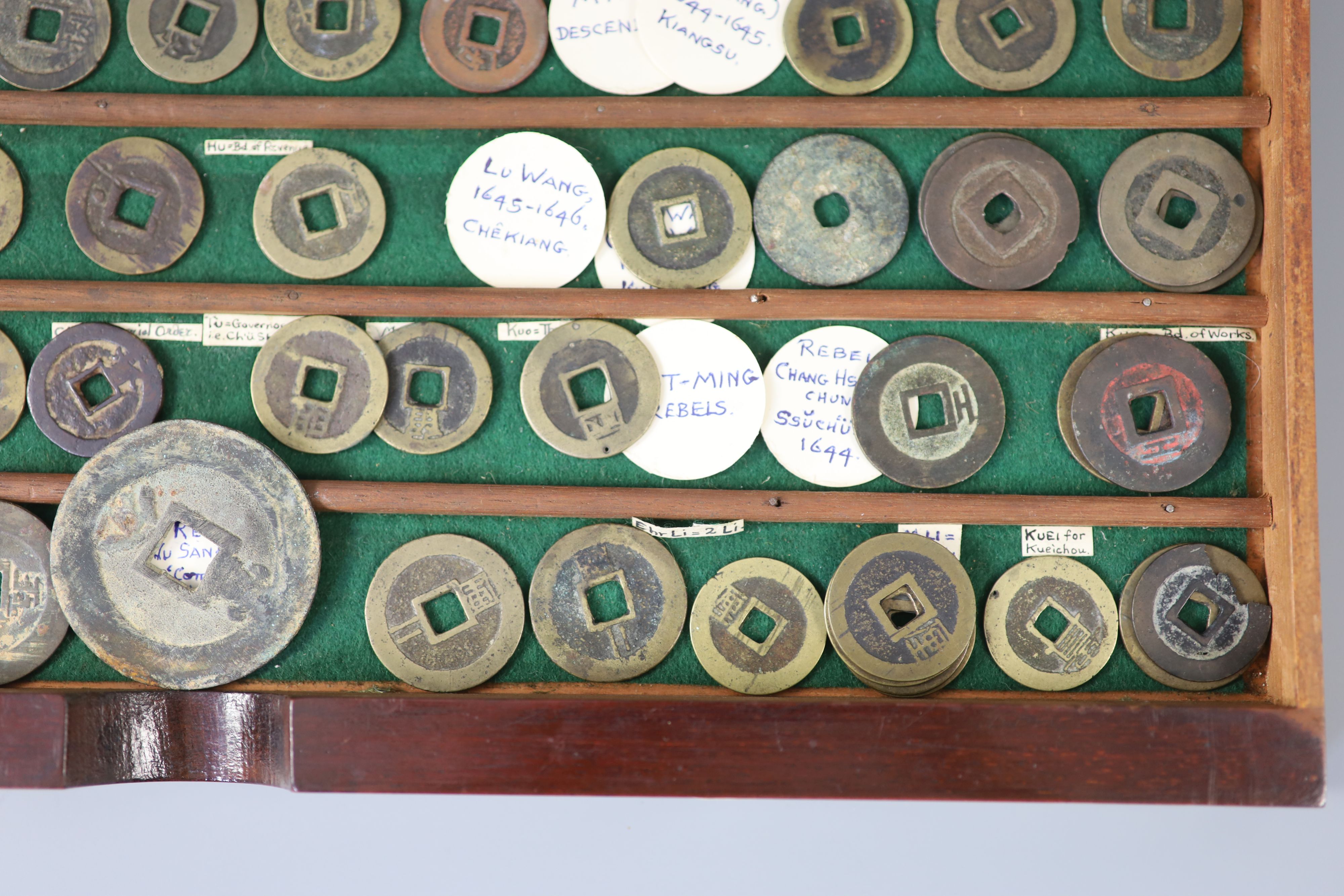 China, 115 bronze round coins, late Ming dynasty and post Ming rebels, (1620-1678)